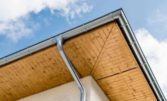 Installation de gouttières, Arles, MCC Le Couvreur du 13